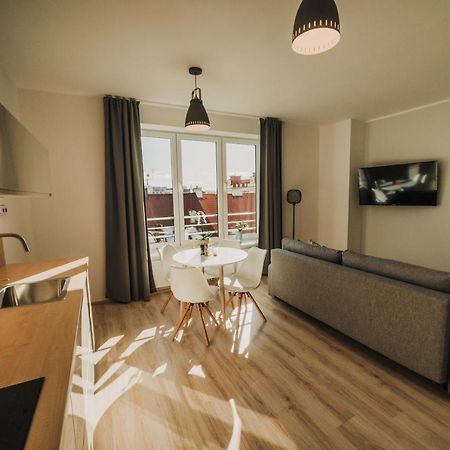New Equipped Apartment In The City Center Пльзень Экстерьер фото